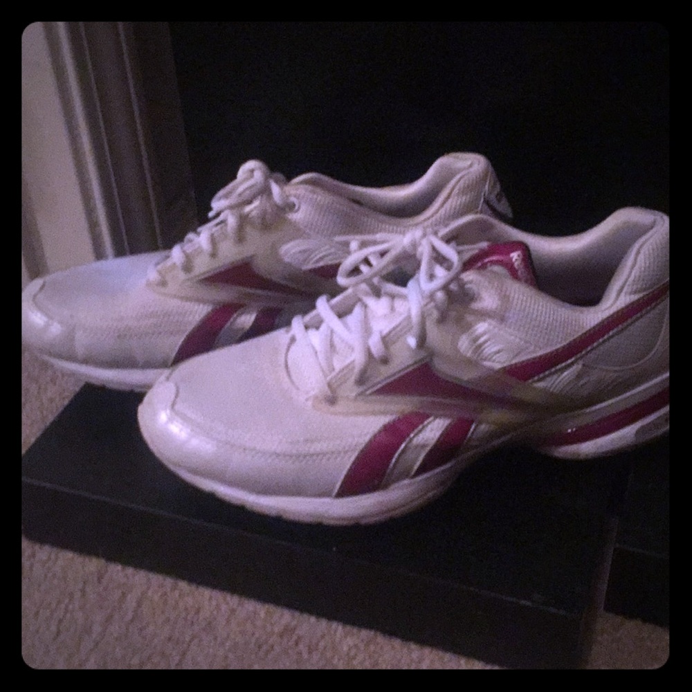 Reebok Easy Tone Sneaker